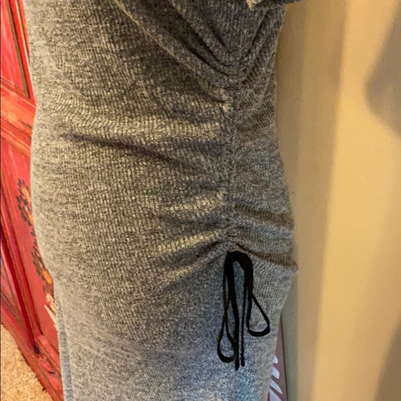 Super soft Gray Sweater dress size MM - Picture 3 of 5